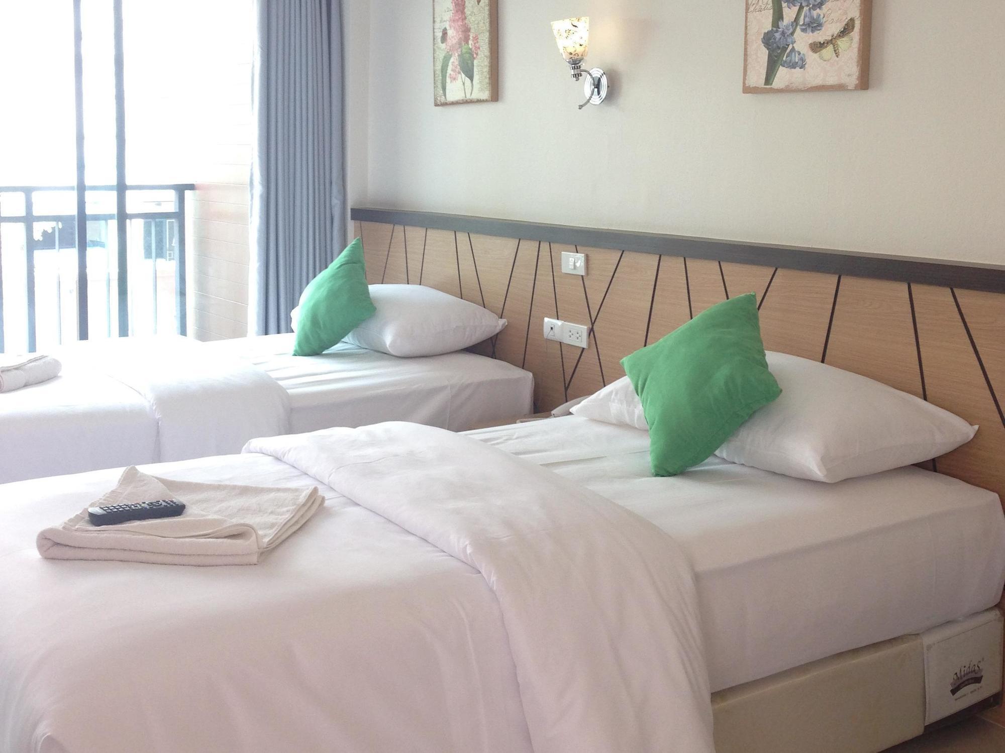Chitra Suite Pattaya Εξωτερικό φωτογραφία