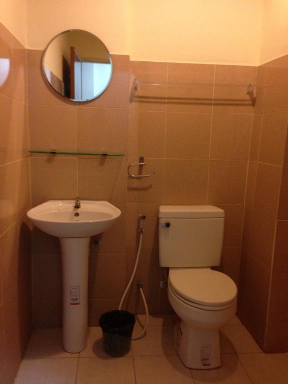 Chitra Suite Pattaya Δωμάτιο φωτογραφία